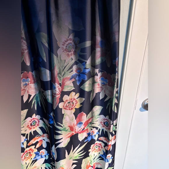 Ralph Lauren wide leg pants. - Picture 4 of 9